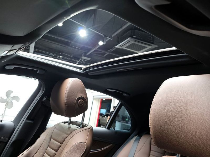 2023 Mercedes-Benz E-Class E220d 4MATIC Exclusive photo 18