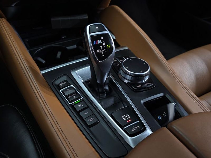 2017 BMW X6 M50d photo 9