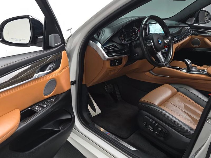 2017 BMW X6 M50d photo 11