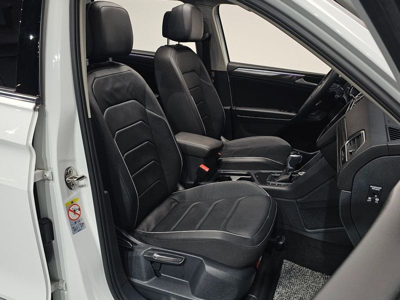 2022 Volkswagen Tiguan 2.0 TSI Prestige photo 10