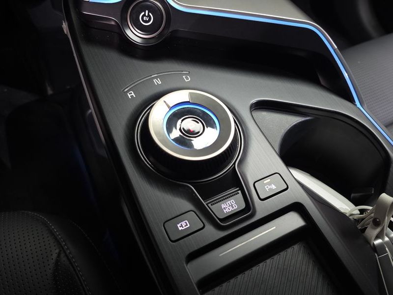 2025 Kia 더 뉴 EV6 Long Range 4WD Air photo 9
