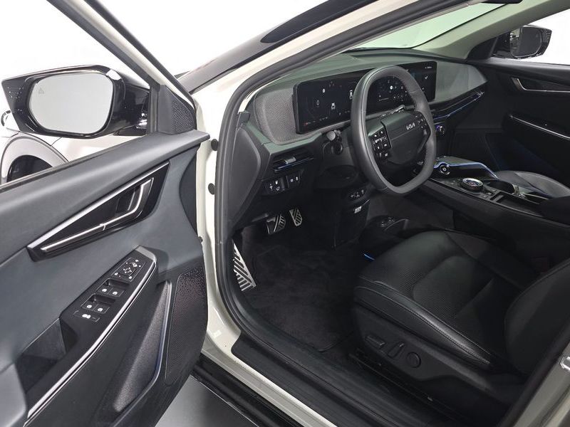 2025 Kia 더 뉴 EV6 Long Range 4WD Air photo 11