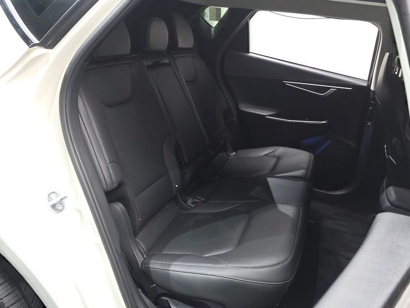2025 Kia 더 뉴 EV6 Long Range 4WD Air photo 12