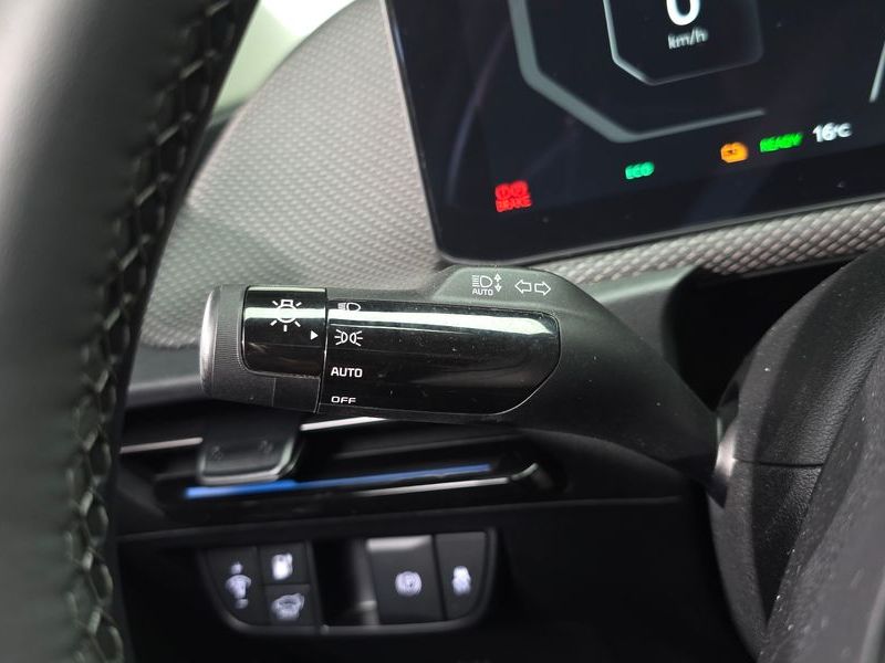 2025 Kia 더 뉴 EV6 Long Range 4WD Air photo 18