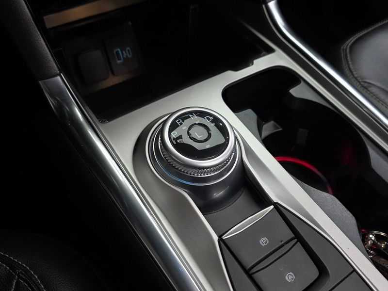2021 Ford Explorer 2.3 LimIted 4WD photo 9