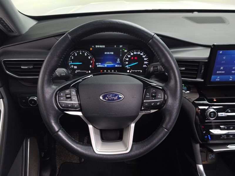 2021 Ford Explorer 2.3 LimIted 4WD photo 13