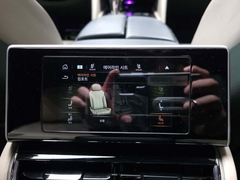 2024 Bentley Bentayga 4.0 V8 EWB First Edition photo 18