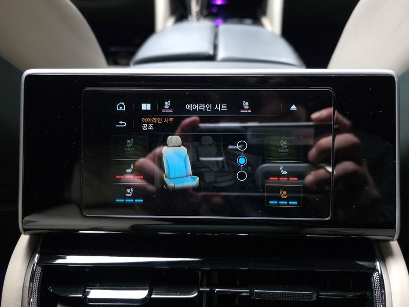 2024 Bentley Bentayga 4.0 V8 EWB First Edition photo 19