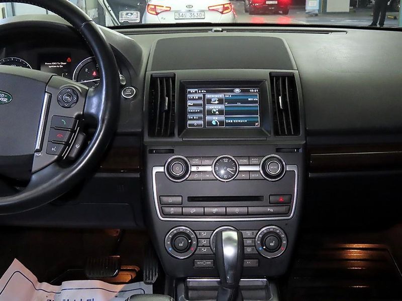2013 Land Rover Freelander2 2.2 SD4 HSE photo 11