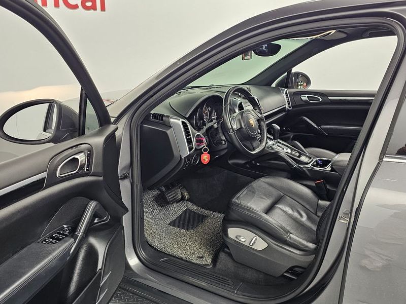 2012 Porsche Cayenne 3.0 Diesel 958 photo 11