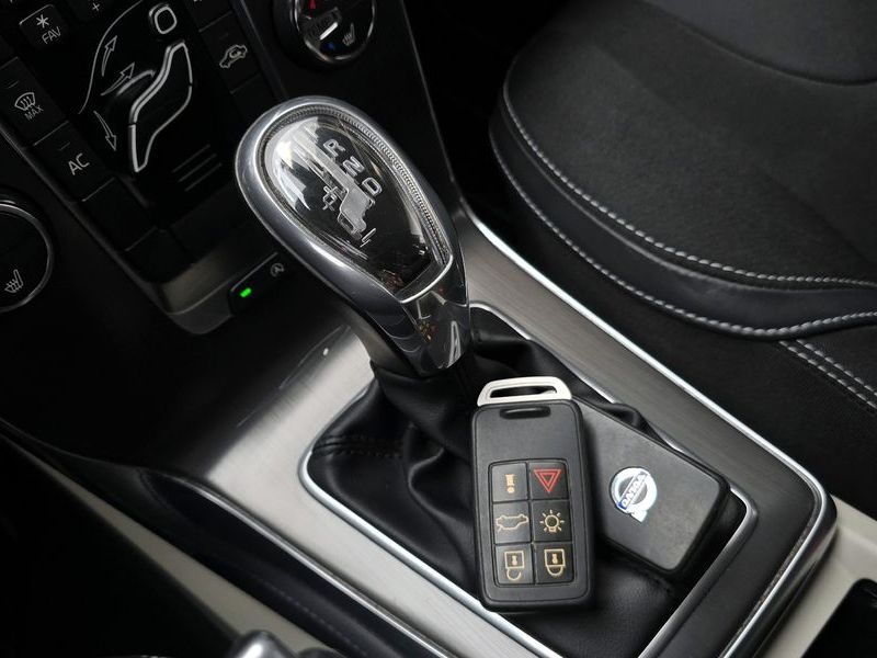 2013 Volvo V40 D4 2nd photo 9