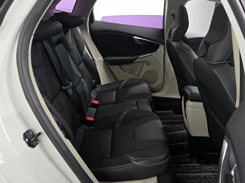 2013 Volvo V40 D4 2nd photo 11