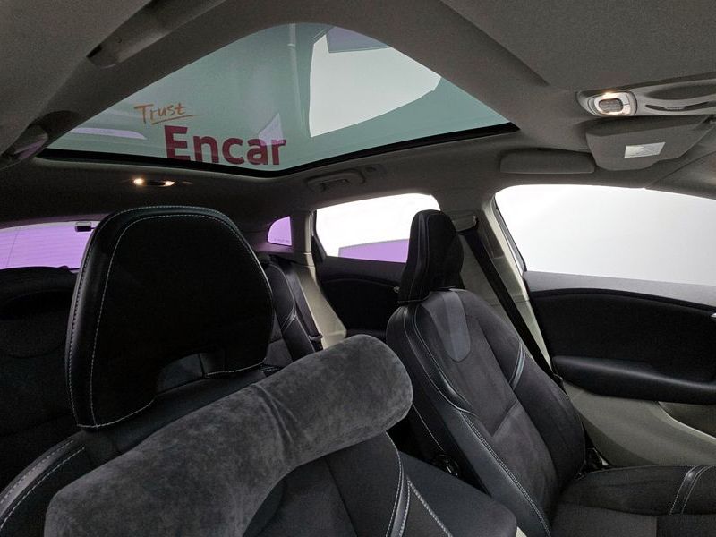 2013 Volvo V40 D4 2nd photo 19