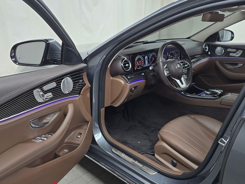 2019 Mercedes-Benz E-Class E450 4MATIC Exclusive photo 10
