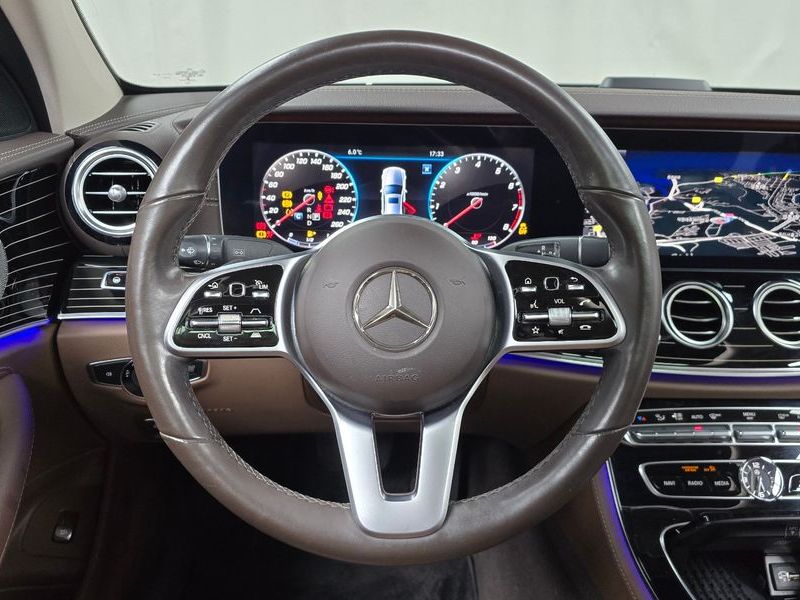 2019 Mercedes-Benz E-Class E450 4MATIC Exclusive photo 13