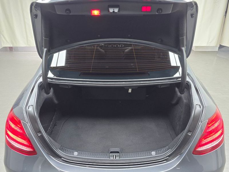 2019 Mercedes-Benz E-Class E450 4MATIC Exclusive photo 20