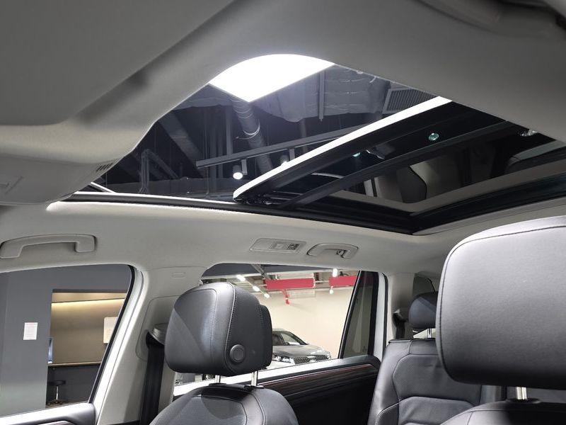 2023 Volkswagen Tiguan 2.0 TSI Prestige photo 18