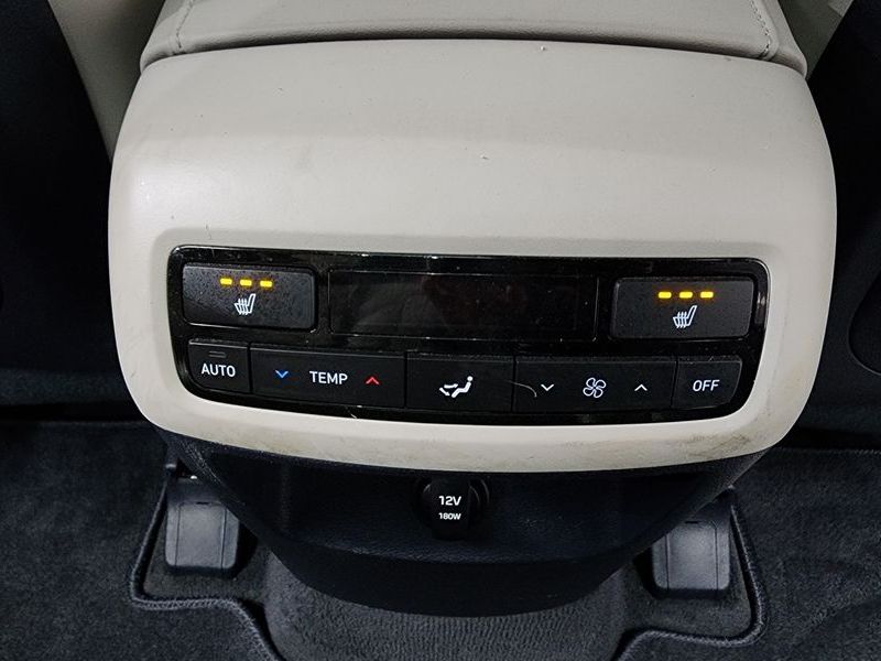 2022 Hyundai Palisade Diesel 2.2 2WD Prestige photo 19