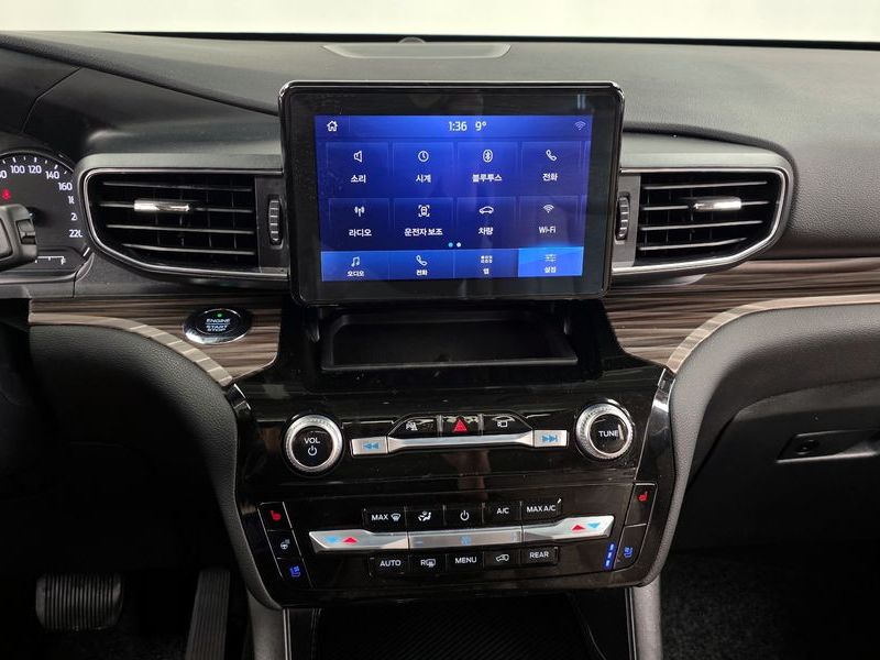 2021 Ford Explorer 2.3 LimIted 4WD photo 14
