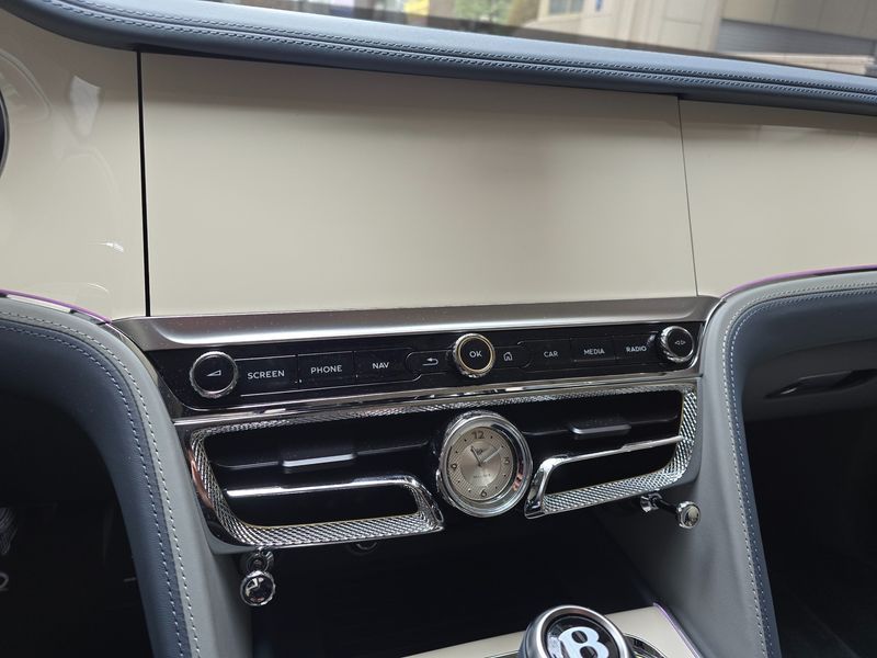 2026 Bentley Flying Spur 4.0 Muliner photo 18