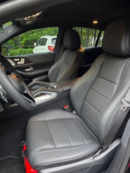 2026 Mercedes-Benz E-Class GLE450d 4MATIC Coupe photo 8