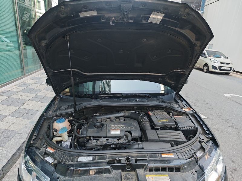 2012 Audi A3 2.0 TFSI 8P photo 9
