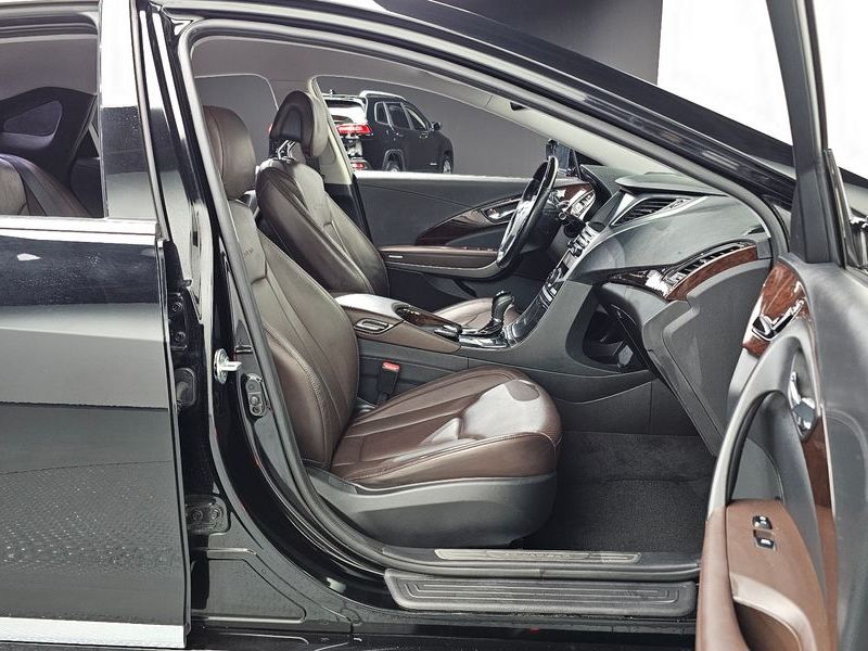2015 Hyundai Grandeur HG240 Modern photo 12