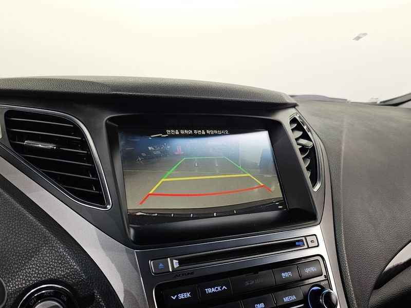 2015 Hyundai Grandeur HG240 Modern photo 18