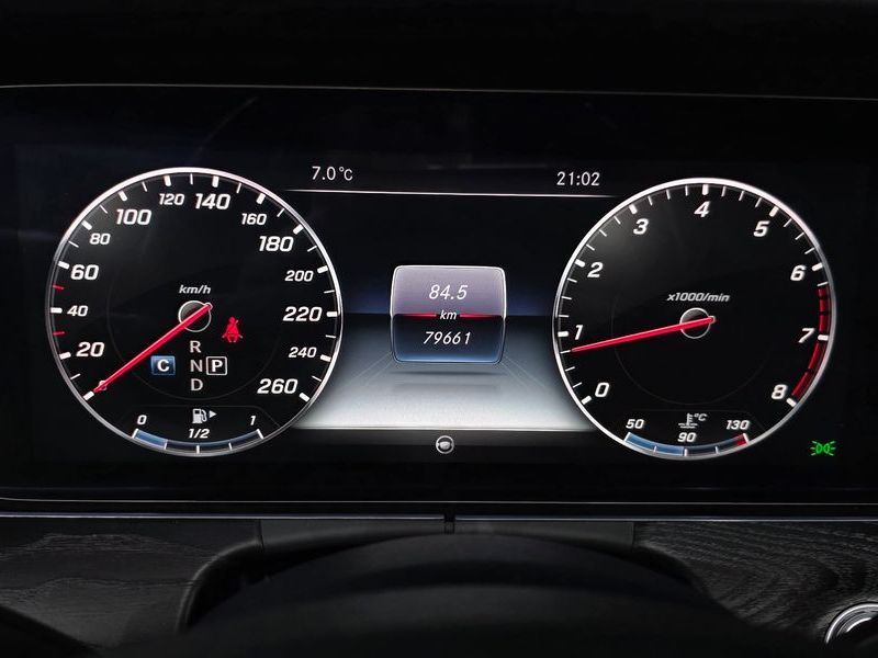 2017 Mercedes-Benz E-Class E300 AV Intelligent Drive photo 8