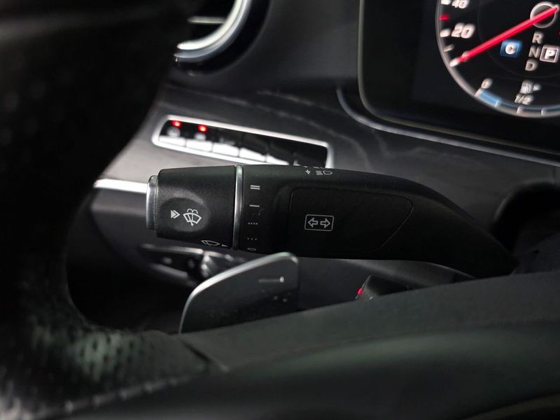 2017 Mercedes-Benz E-Class E300 AV Intelligent Drive photo 18