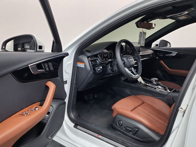 2021 Audi A4 40 TFSI Premium photo 10