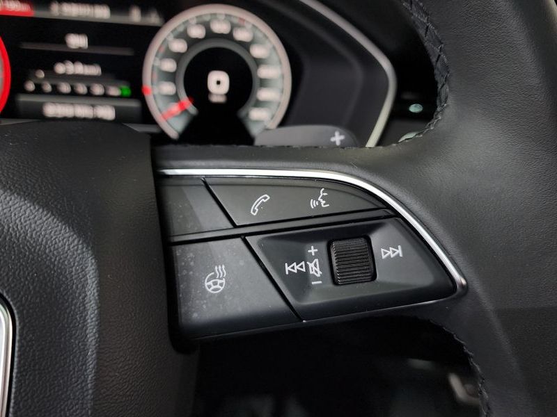 2021 Audi A4 40 TFSI Premium photo 16