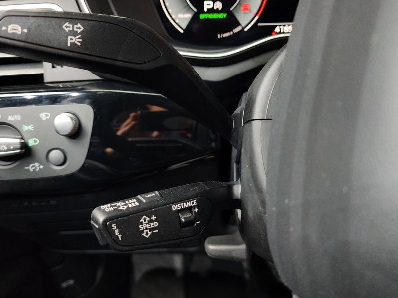 2021 Audi A4 40 TFSI Premium photo 30