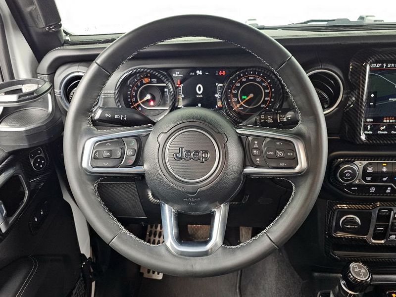 2023 Jeep Wrangler 2.0 Overland Power Top 4Door photo 13