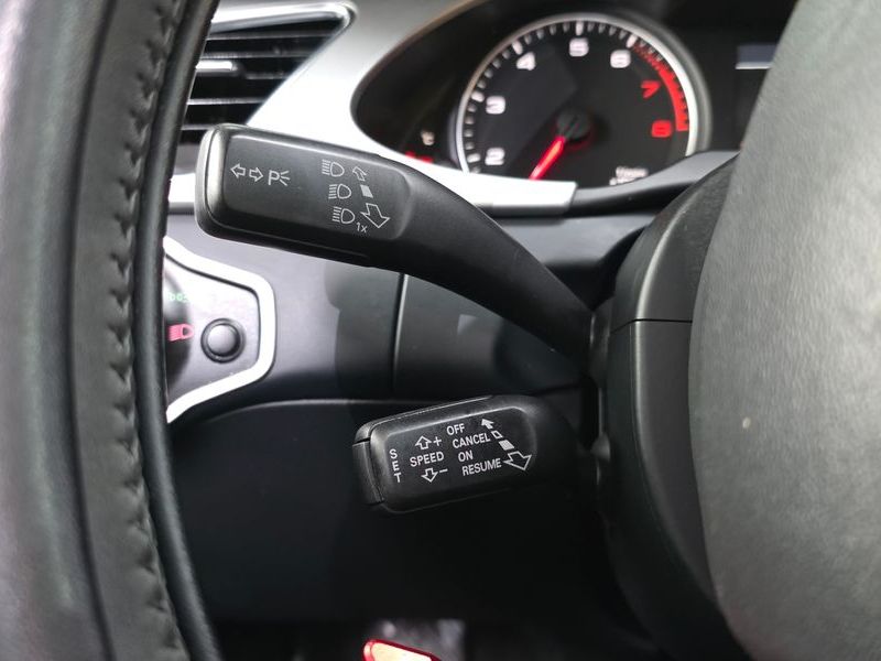 2012 Audi A4 2.0 TFSI Quattro Dynamic B8 photo 17