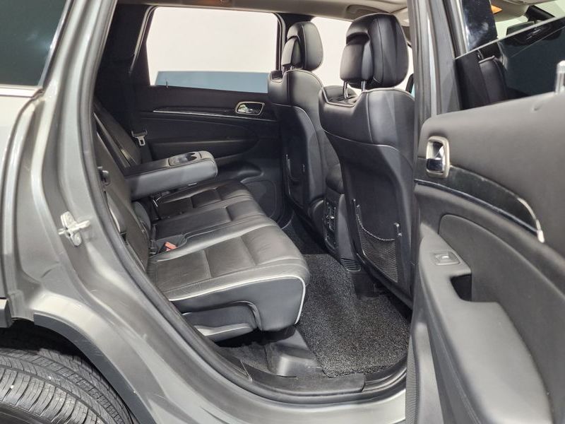 2012 Jeep Grand Cherokee 3.0 Diesel Overland WK2 photo 12