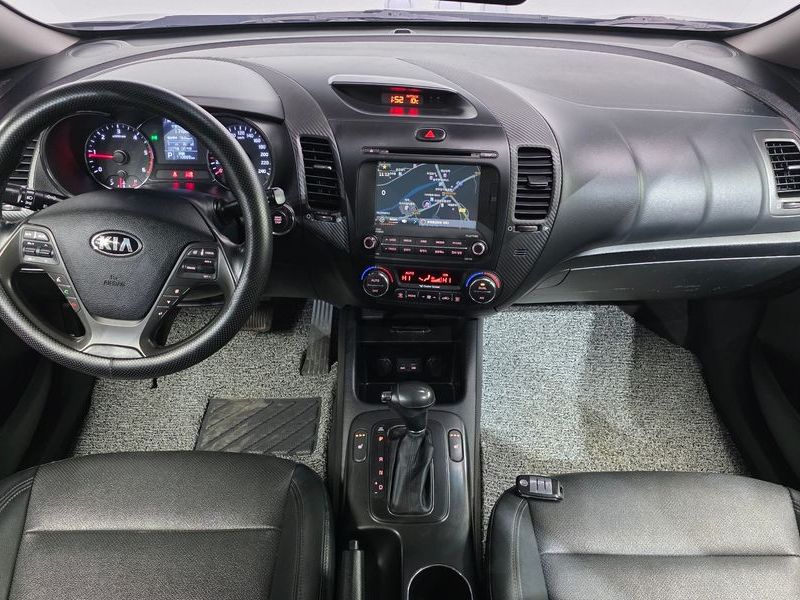 2015 Kia K3 Diesel Trendy photo 7