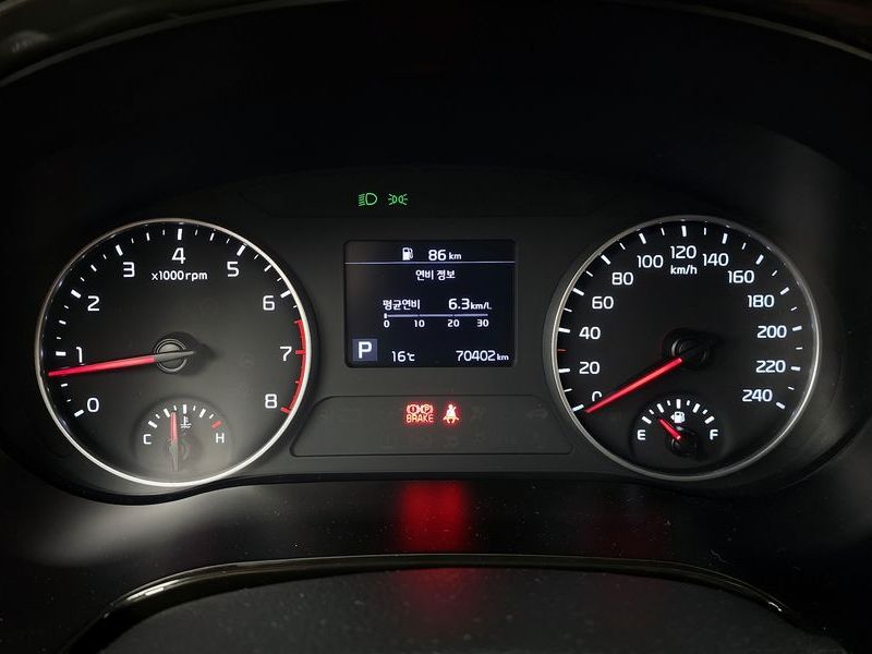 2022 Kia Seltos Gasoline 1.6 Turbo 4WD Signature photo 8