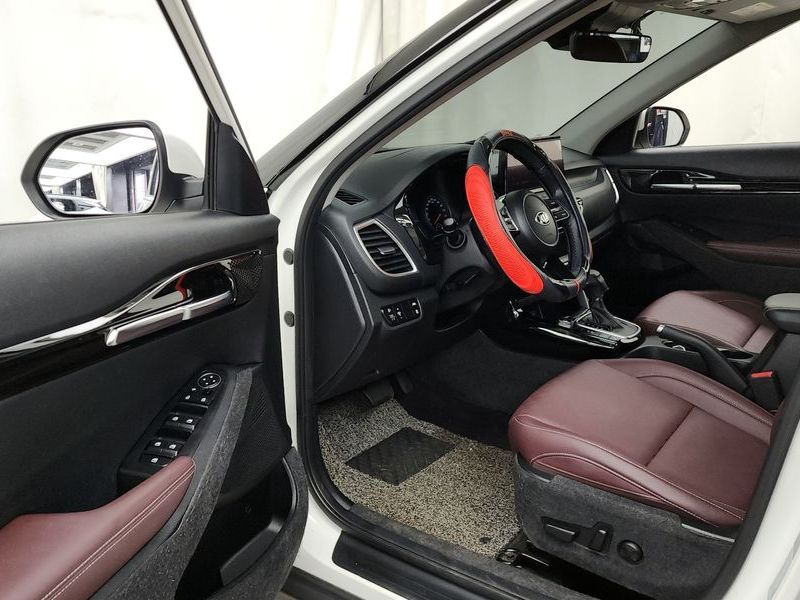2022 Kia Seltos Gasoline 1.6 Turbo 4WD Signature photo 10