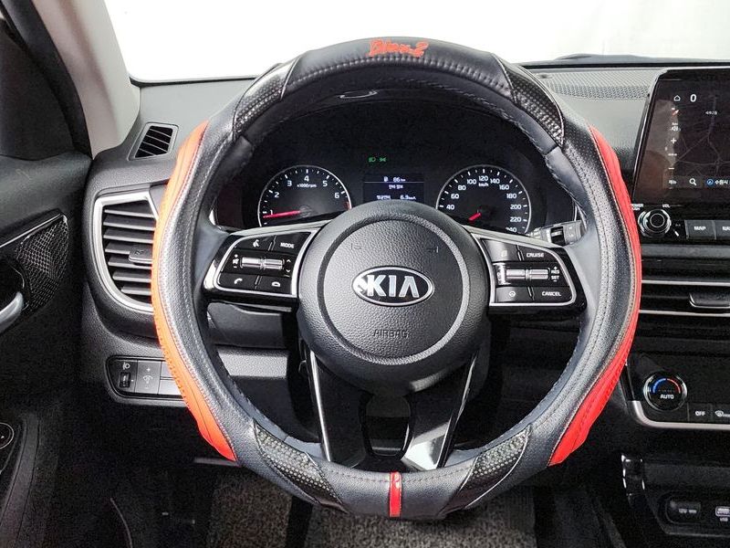 2022 Kia Seltos Gasoline 1.6 Turbo 4WD Signature photo 13