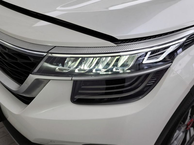 2022 Kia Seltos Gasoline 1.6 Turbo 4WD Signature photo 22