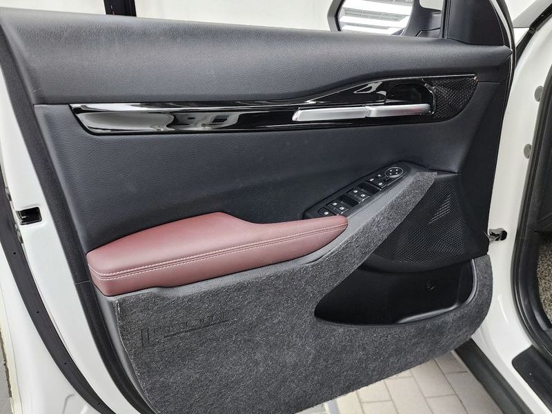 2022 Kia Seltos Gasoline 1.6 Turbo 4WD Signature photo 24