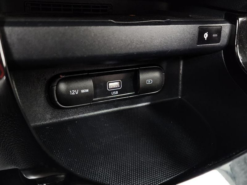2022 Kia Seltos Gasoline 1.6 Turbo 4WD Signature photo 26