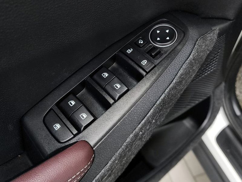 2022 Kia Seltos Gasoline 1.6 Turbo 4WD Signature photo 29
