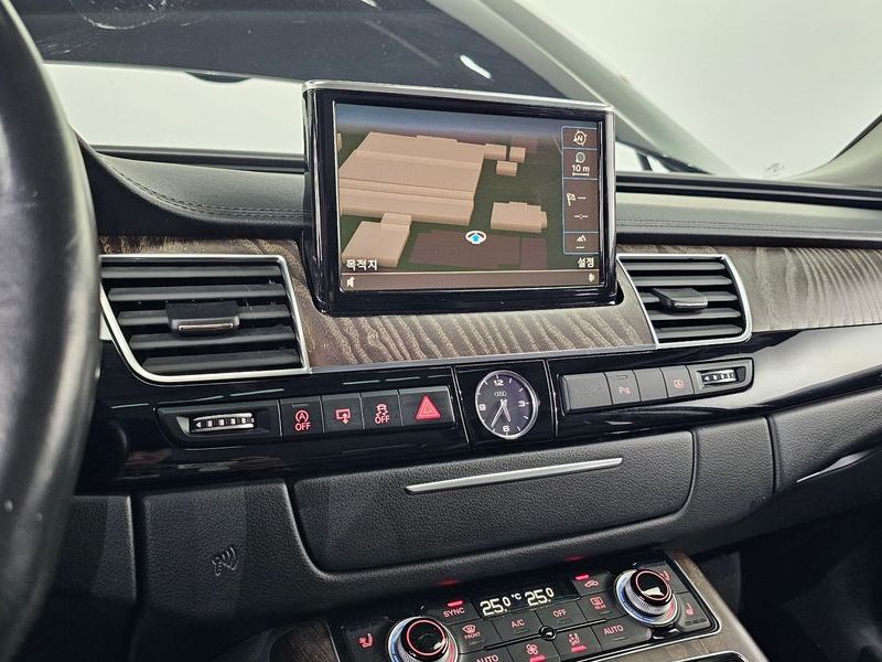 2016 Audi A8 50 TDI Quattro D4 photo 17
