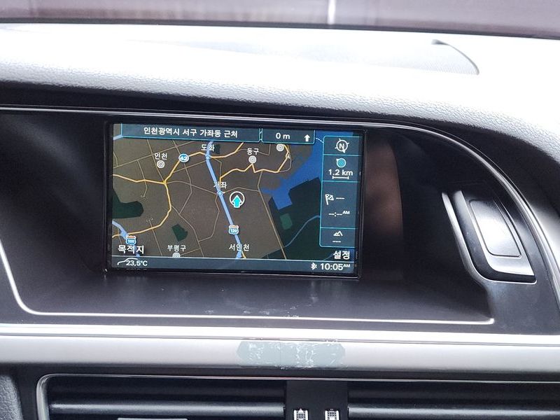 2013 Audi A4 2.0 TFSI Quattro Dynamic B8 photo 14