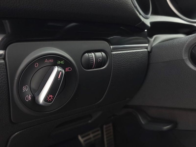 2012 Volkswagen Golf 2.0 GTD photo 16