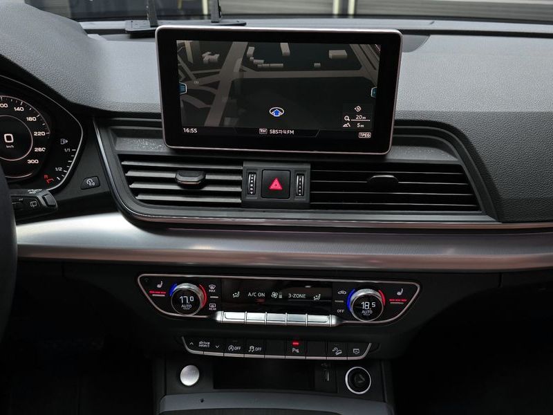 2020 Audi Q5 45 TFSI Quattro photo 14