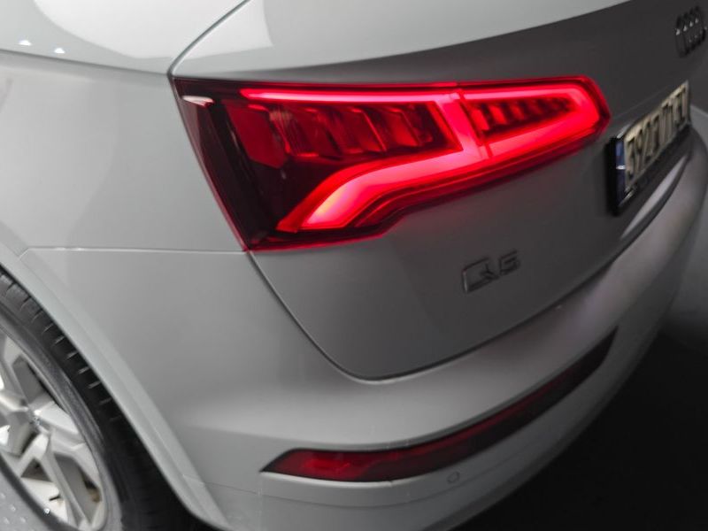 2020 Audi Q5 45 TFSI Quattro photo 23