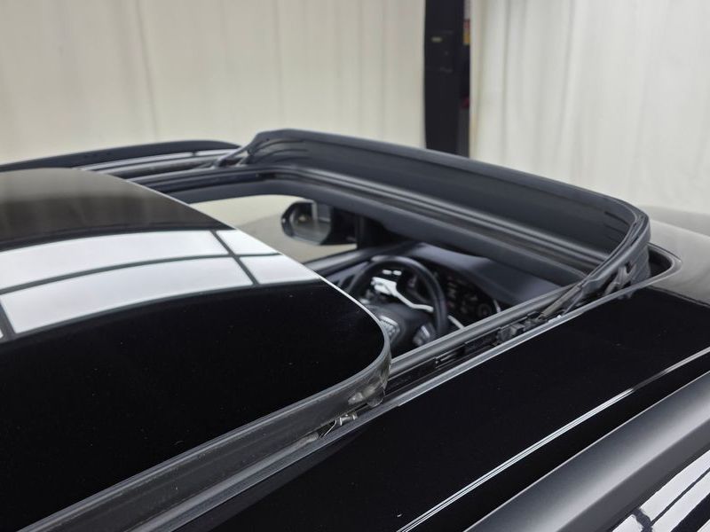 2021 Audi Q8 55 TFSI Quattro Premium photo 19